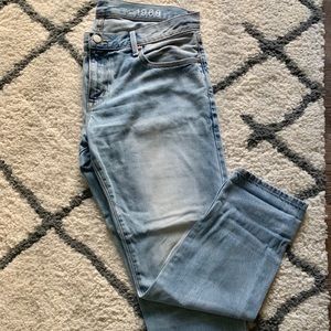 GAP SEXY BOYFRIEND JEAN 👖